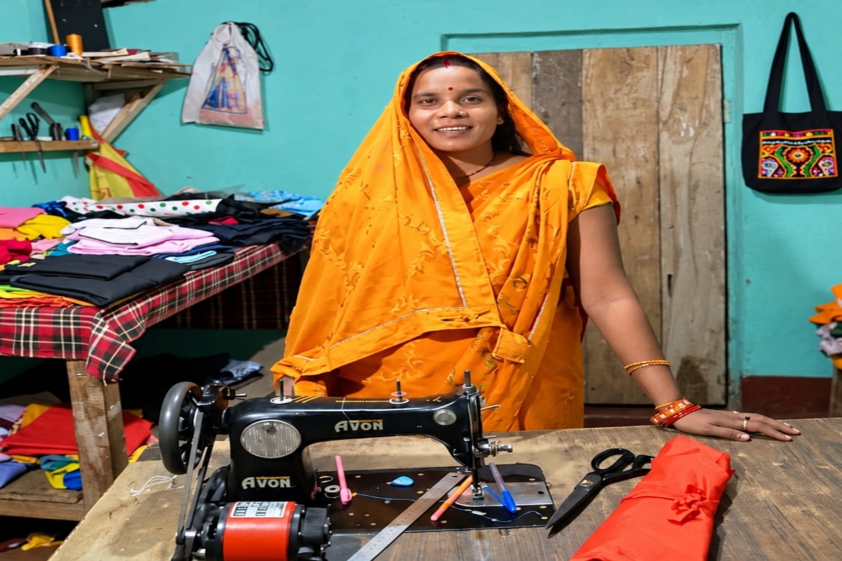Empowered by the Mahtari Vandan scheme, Sonu Devi is becoming self-reliant through her tailoring skills.