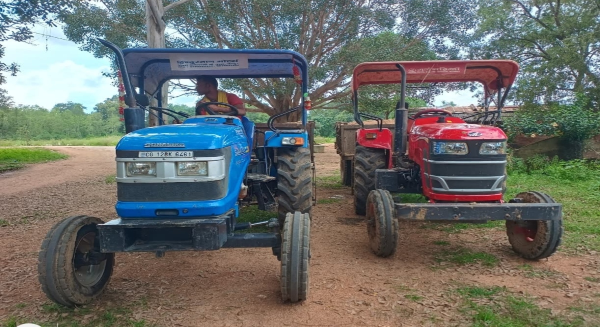 Action taken on CM Helpline complaint; 4 tractors loaded with illegal sand seized.