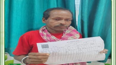 Land record stuck for years; farmer secures rights through Public Service Guarantee.