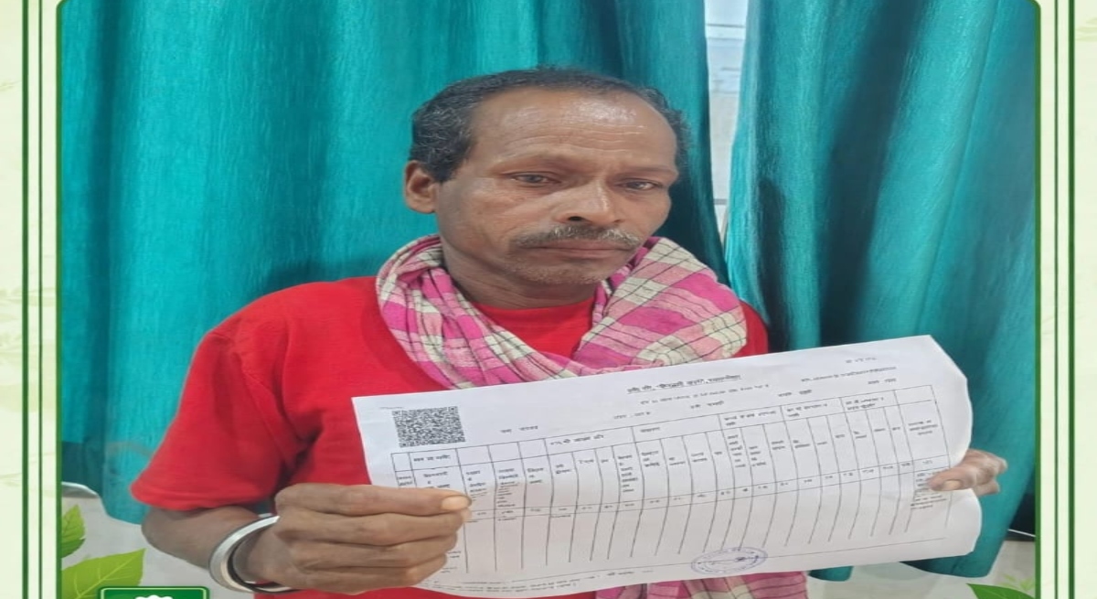 Land record stuck for years; farmer secures rights through Public Service Guarantee.