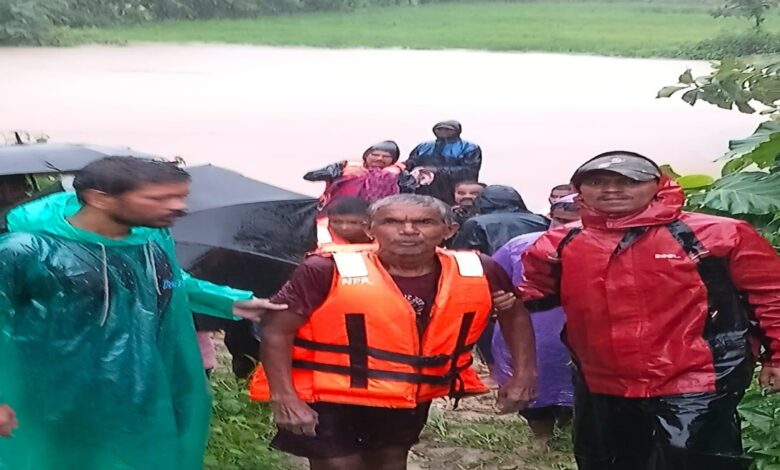 Villager stranded on a tree in the Madin River rescued; 9 families also shifted to a safe location.