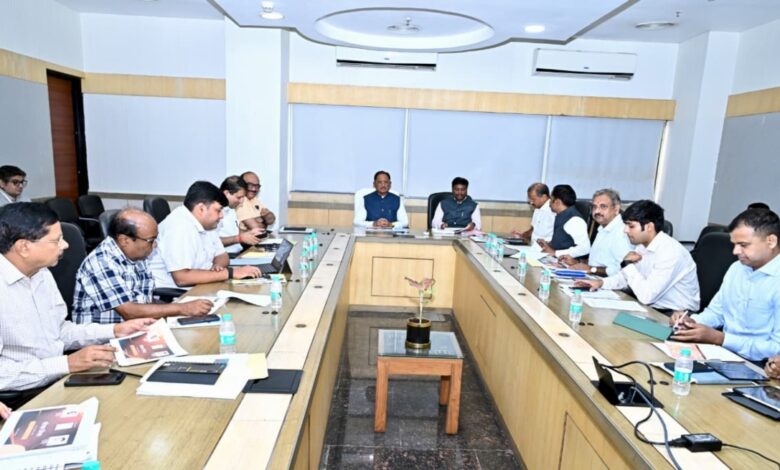 Work in mission mode to prevent loss of life in road accidents: CM Sai