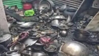 Fridge explodes, house turns into a fireball; 6 dead.