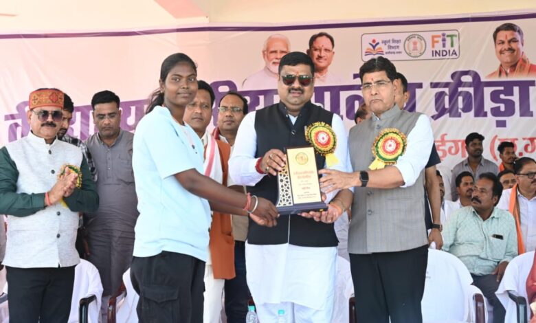 State-level school sports competition kicks off in Sarangarh.