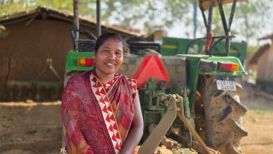 Pushpa Rajwade's life transformed; she became a 'Lakhpati Didi' after purchasing a tractor.