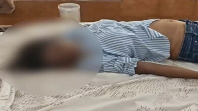 In Dhamtari, a woman hanged herself in a hotel after her boyfriend refused to marry her; the boyfriend has been arrested.
