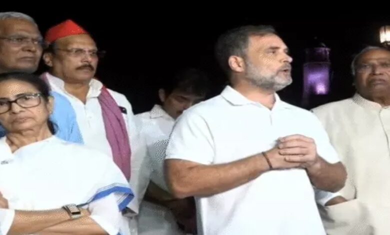 Opposition marches to Supreme Court today over vote-stealing allegations