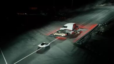 Tesla unveiled a flying Roadster car