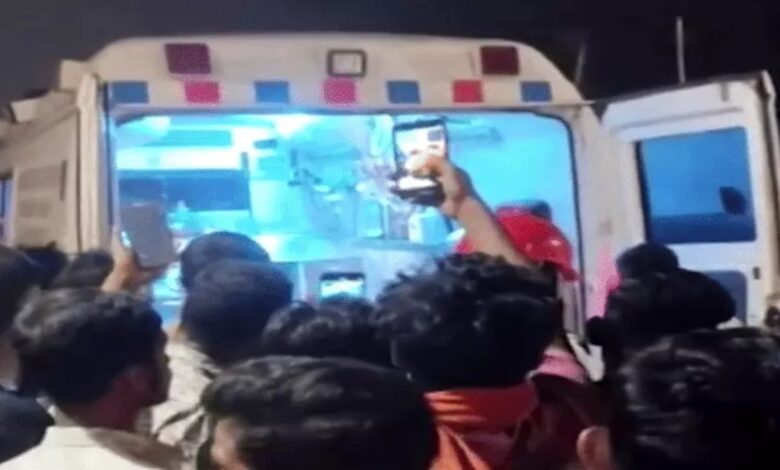 Reactor blast at pharmaceutical factory; 5 workers dead, 6 injured