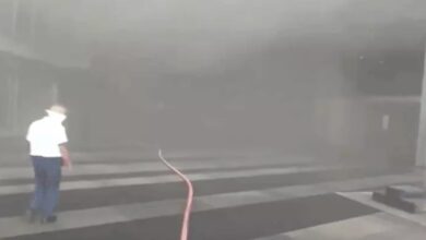 Fire breaks out in Mumbai’s 50-storey Kohinoor Square building; flames reach the hotel kitchen.