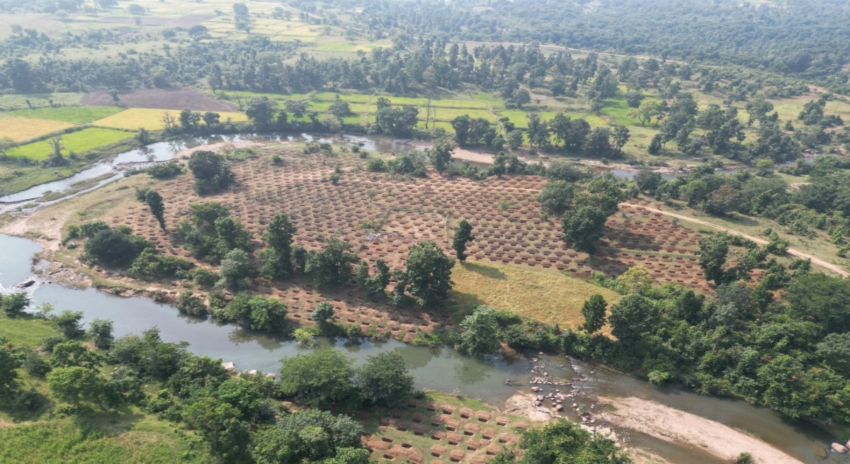 In Marwahi, 3,000 contour trenches will be used to conserve rainwater, providing relief to 250 families.
