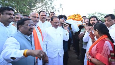 MLA Domanlal Korsewada laid to rest with state honors; CM Sai served as a pallbearer.